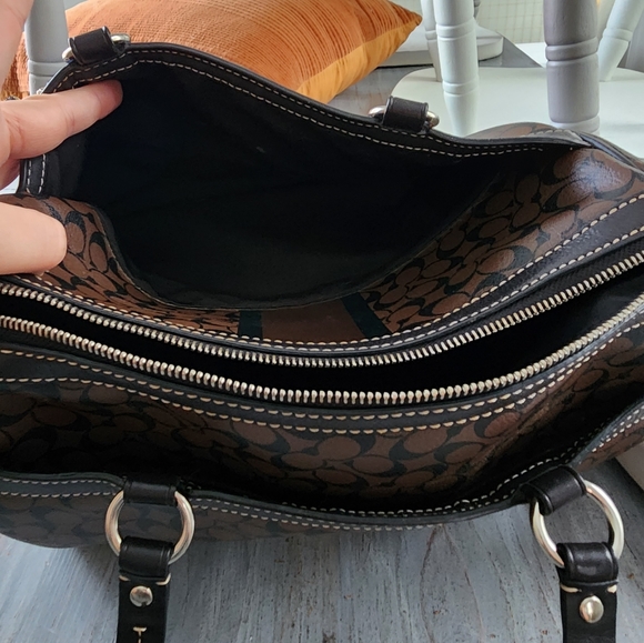 Black and brown coach purse - Picture 3 of 6